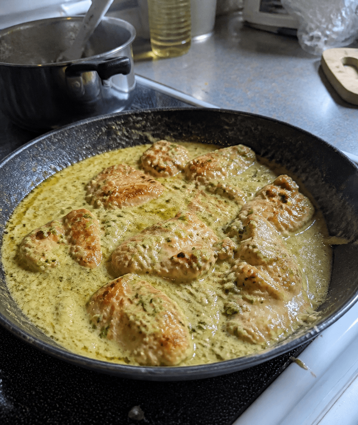Creamy Avocado Garlic Chicken
